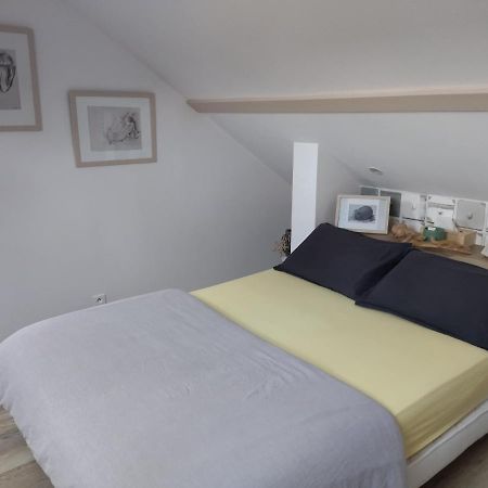 Graziella Apartment La Milesse ภายนอก รูปภาพ